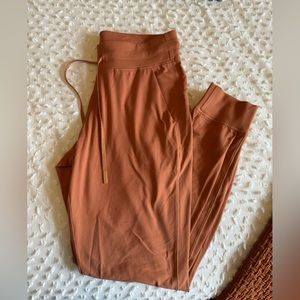 Ready to Rulu Joggers